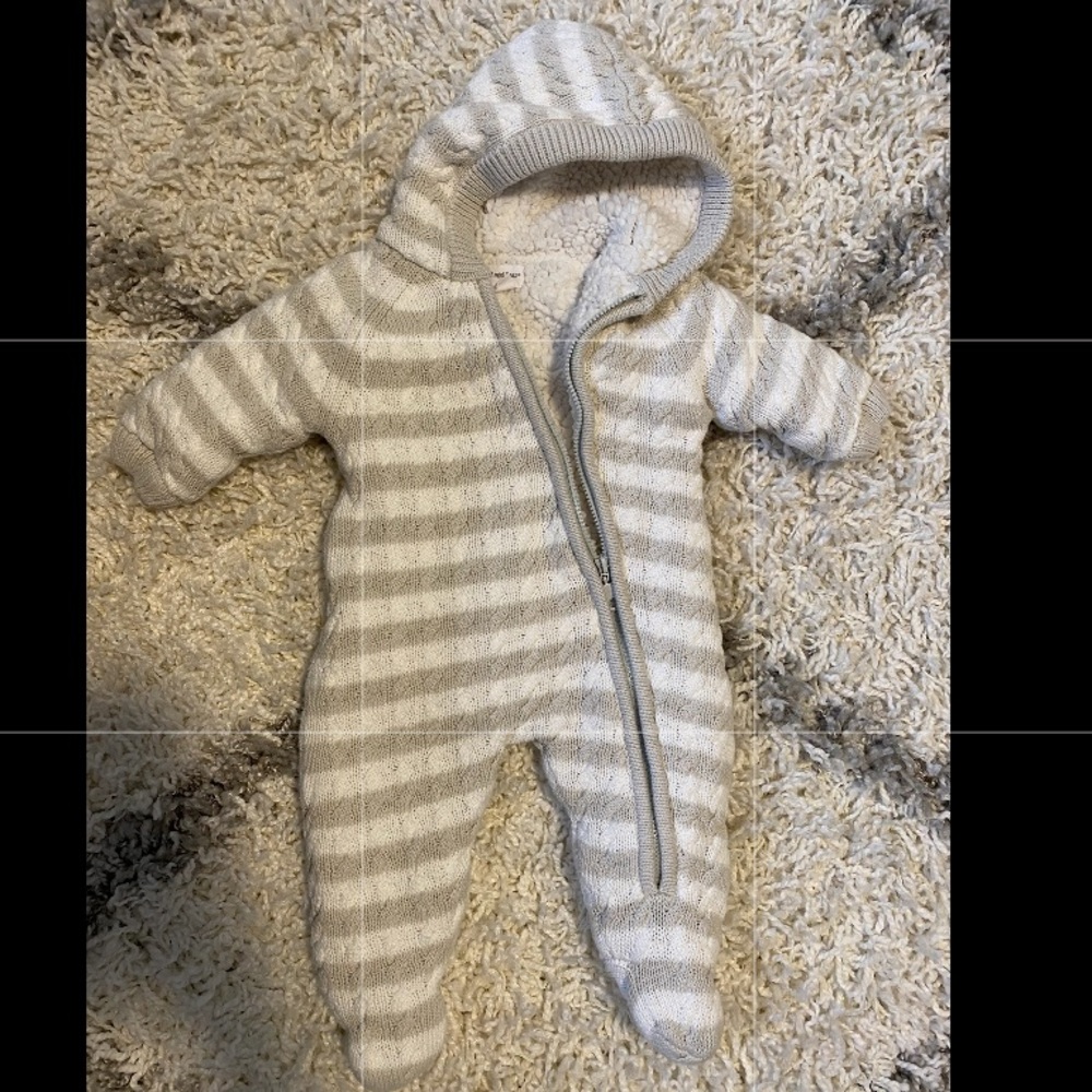 Angel Dear SHERPA HOODED FOOTIE size 0-3 months